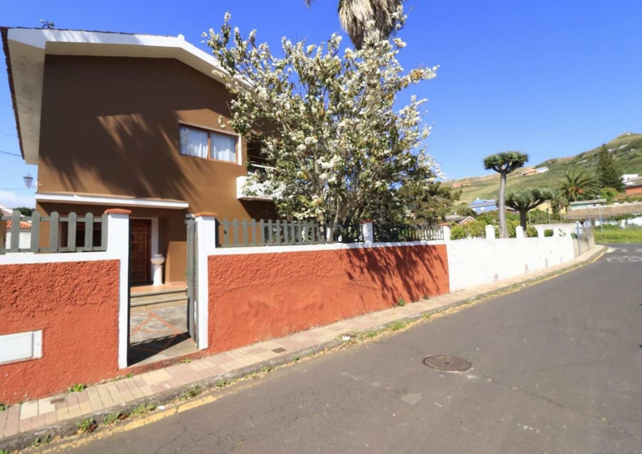 Villa Maruja サン・クリストバル・デ・ラ・ラグーナ エクステリア 写真